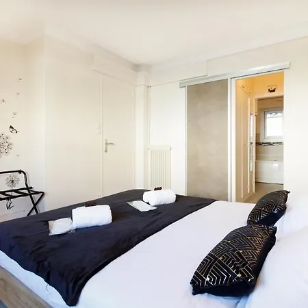 Apartment A Yourhosthelper